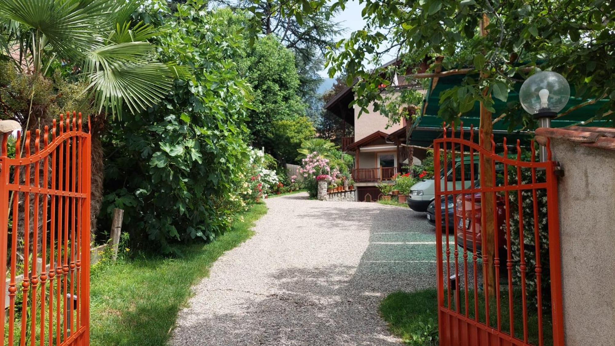 Nora S Home 4 - Panoramic Terrace & Bio Garden Merano Bagian luar foto